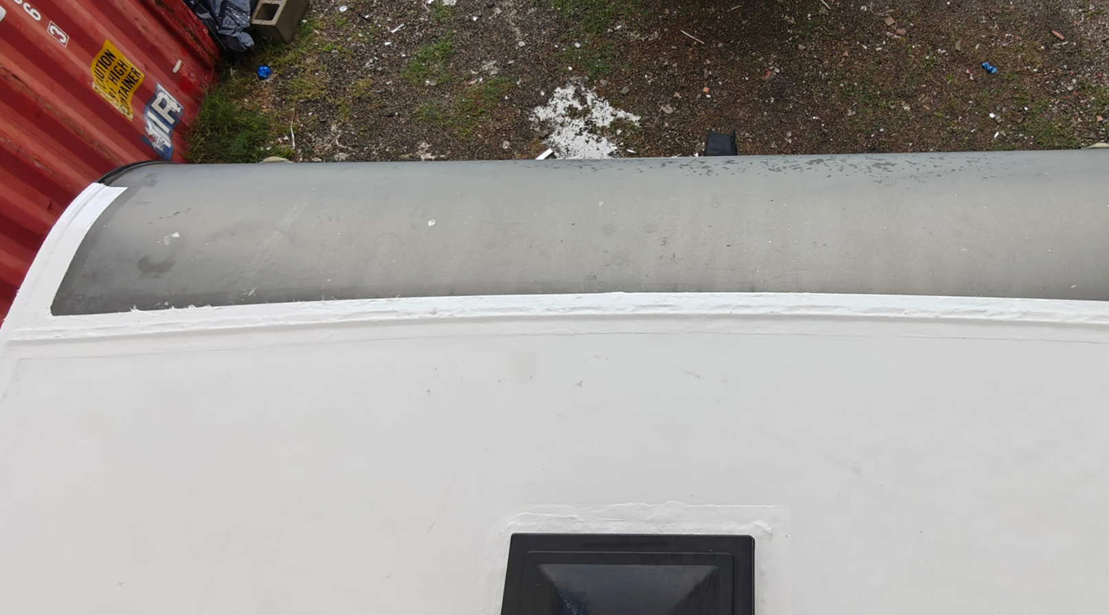Sealed front cap after repair